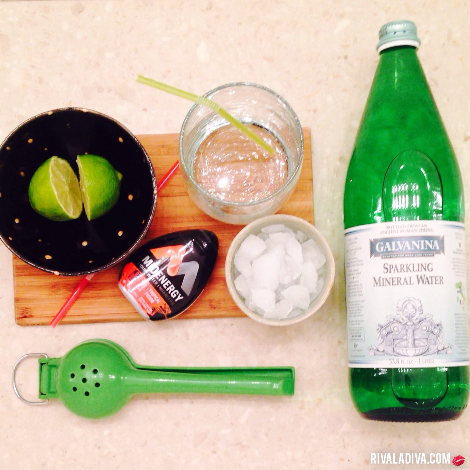 Non-Alcoholic Tropical Lime Spritzer at RivaLaDiva.com