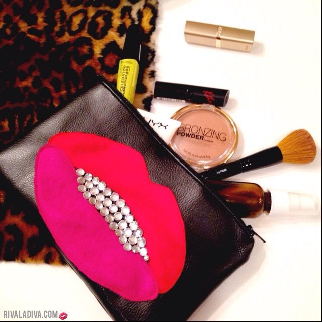 DIY Juicy Couture Clutch
