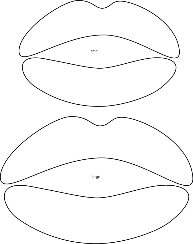 DIY Juicy Couture Clutch - Lip pattern