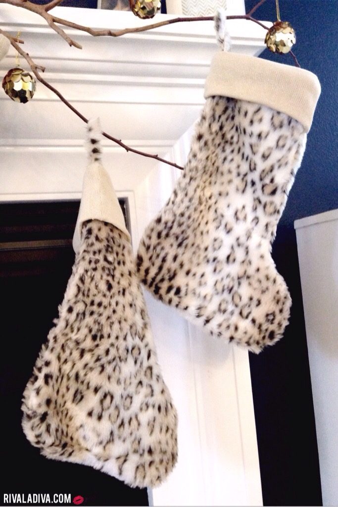 DIY: Pottery Barn's Faux Fur Stocking at RivaLaDiva.com