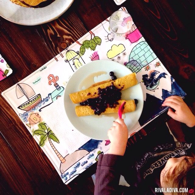 DIY: Paintable Placemats, Crafting with Kids