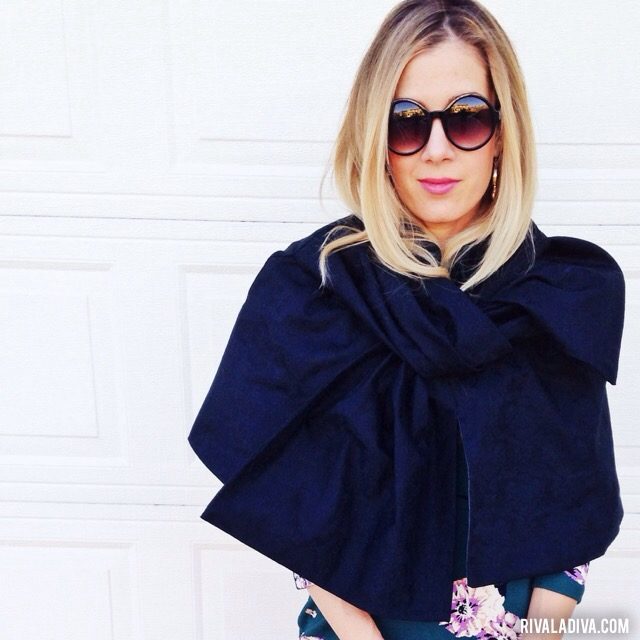 DIY Marc Jacobs Bow Cape Tutorial