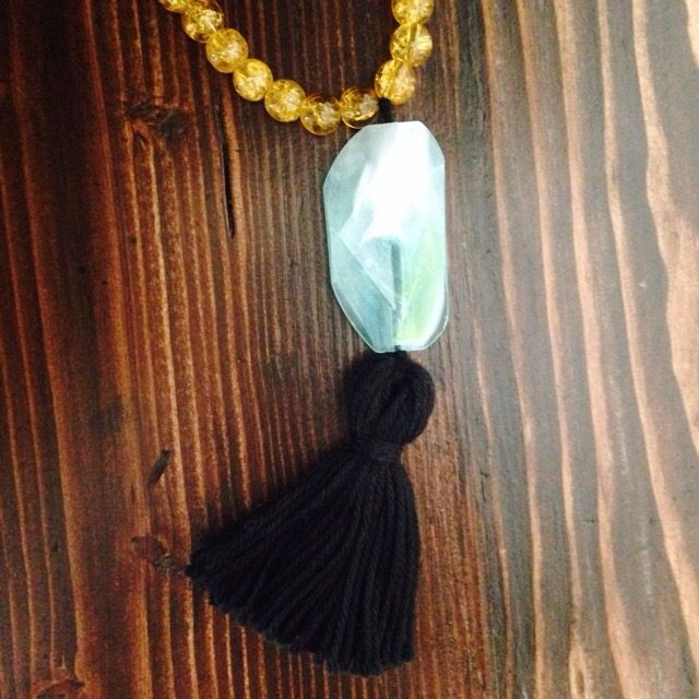 Shop Riva La Diva: Viva La Vida Clutch, Barracuda Necklace, Vienna Drop Earrings @rivaladiva.com