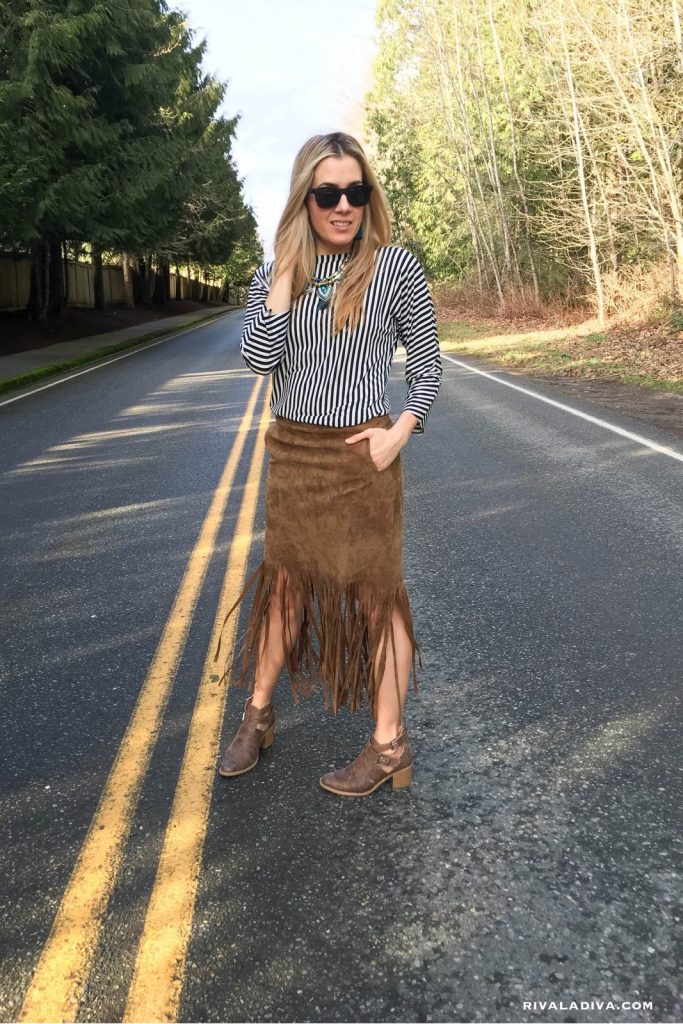 DIY Fringe Skirt and Nicole Lee Fringe Necklace on RivaLaDiva.com