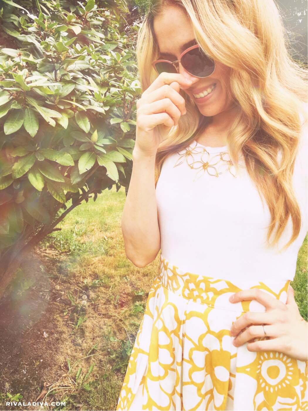 Flower Power: DIY Anthro Flower Necklace